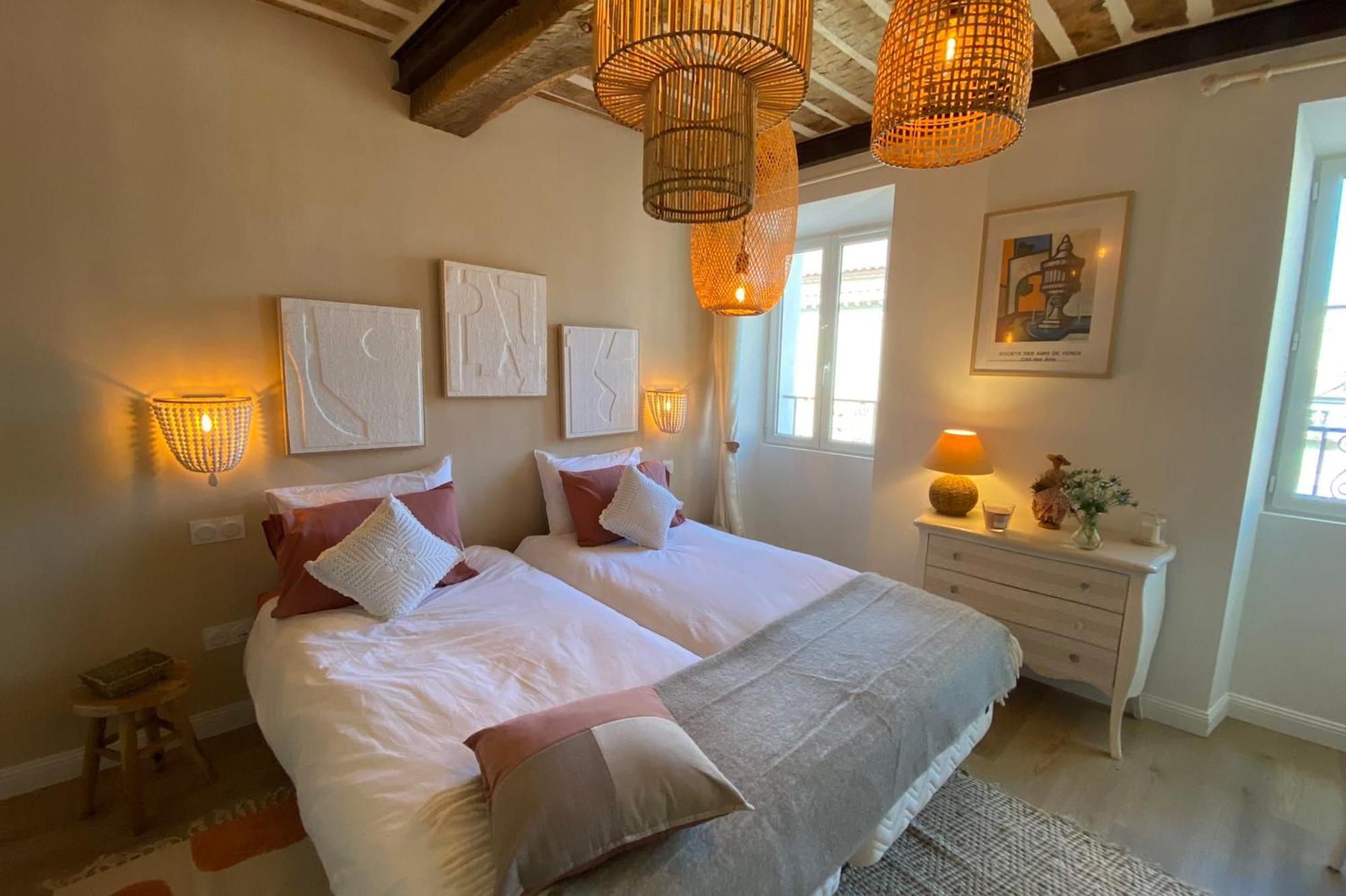 La Sanverine Private Room Historic Center ว็องส์ ภายนอก รูปภาพ